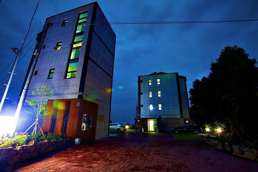 Jeju Inhouse Pension Seogwipo Exterior photo